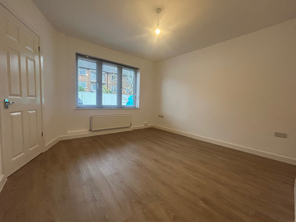 Property photo 2 of 8 Test