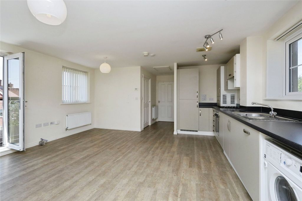Property photo 3 of 9 Picture No. 08