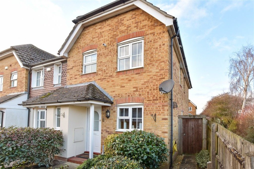 Property photo 3 of 17 External (Web)