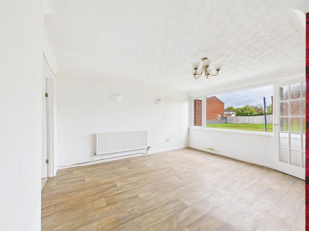 Property photo 3 of 11 Picture No. 38