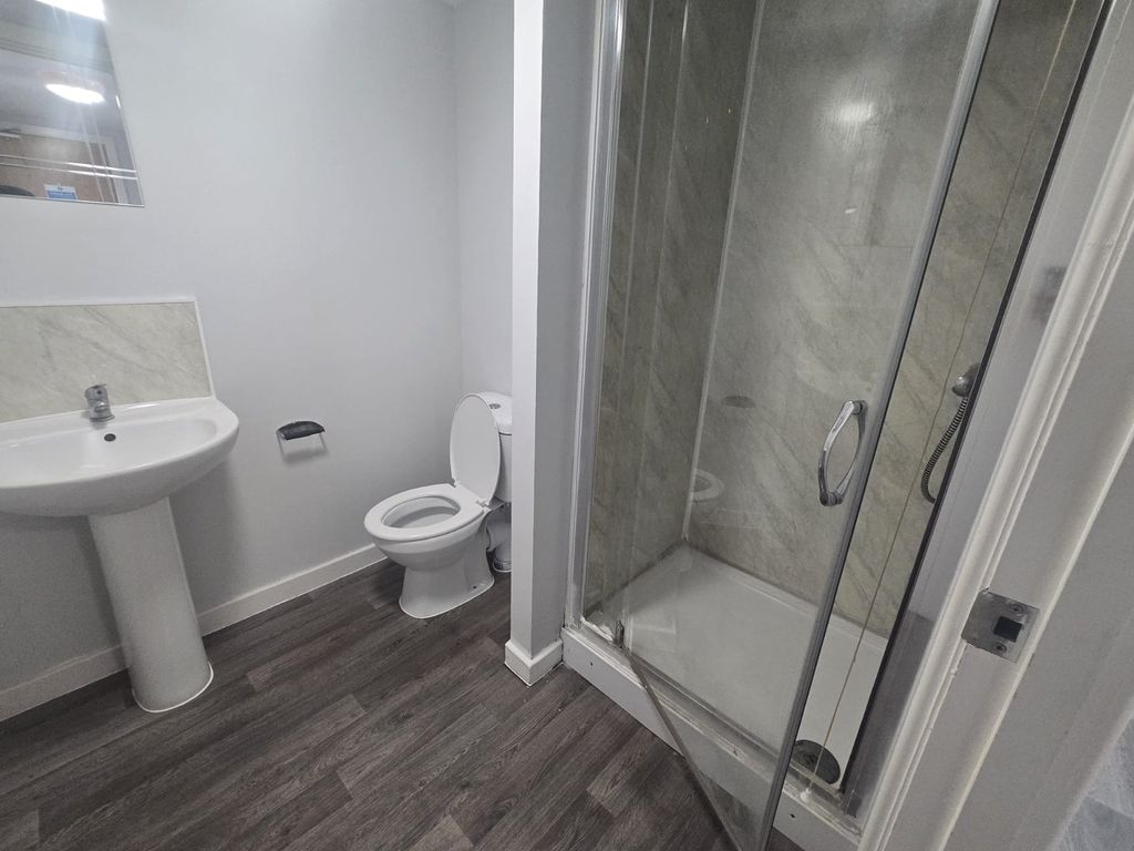 Property photo 3 of 8 Picture No. 05