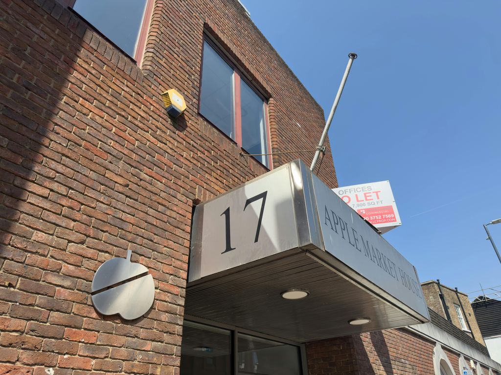 Property photo 2 of 7 Applemarket House05.Jpg