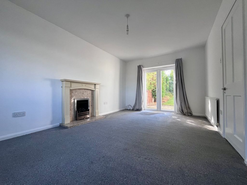 Property photo 2 of 13 Living Room