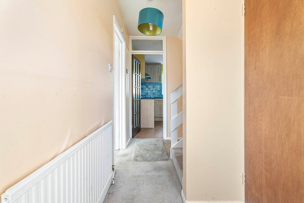 Property photo 2 of 12 Hall