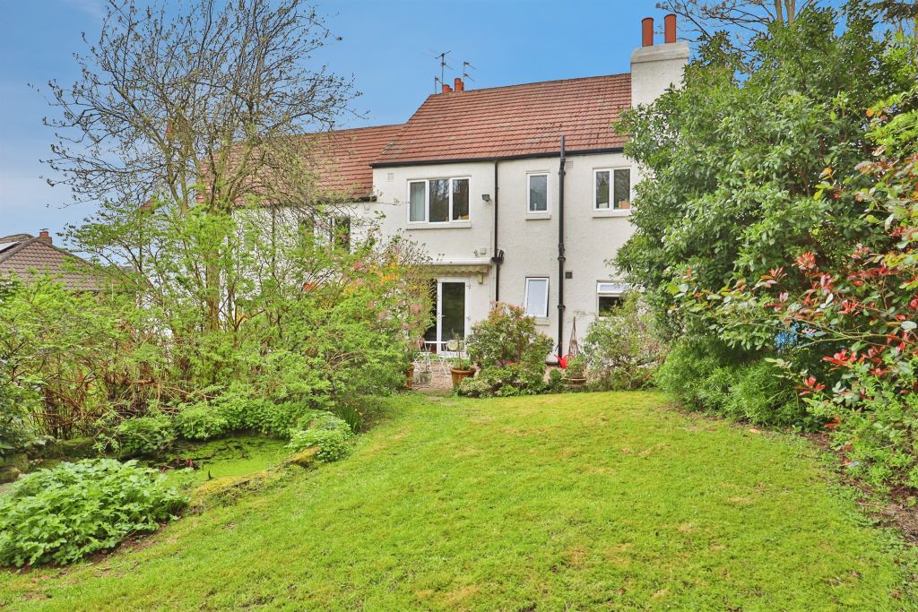 Property photo 3 of 13