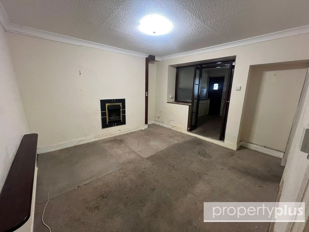 Property photo 2 of 17 Picture No. 04