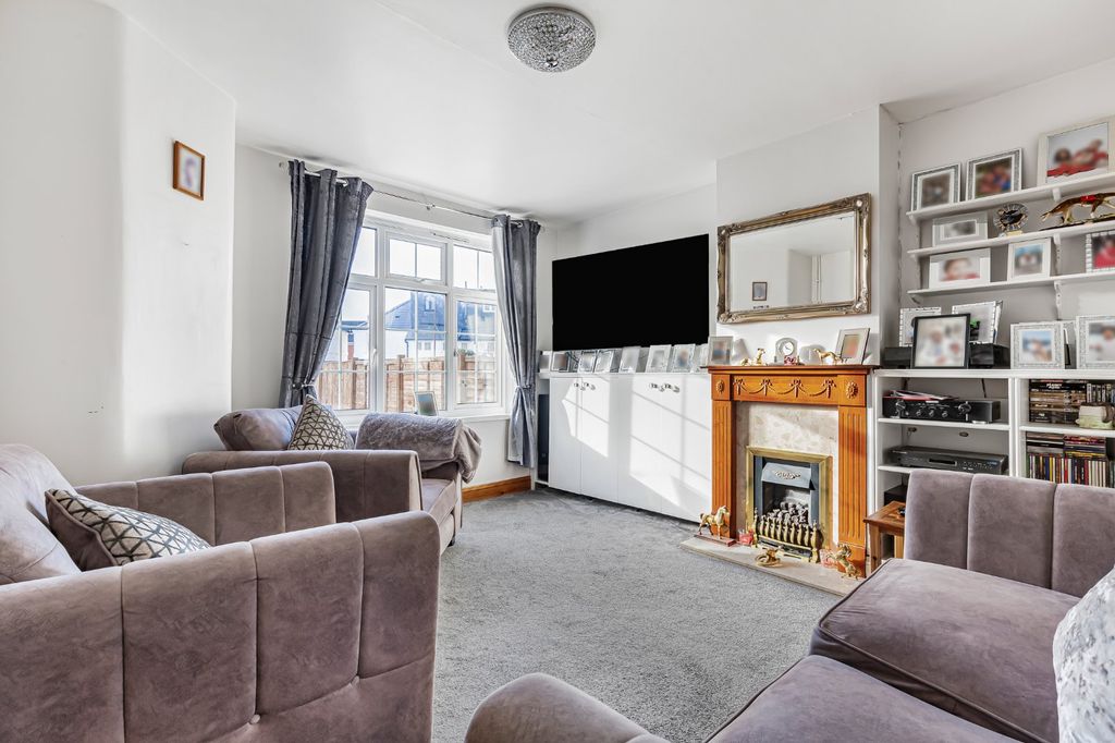 Property photo 2 of 9 Picture No. 06