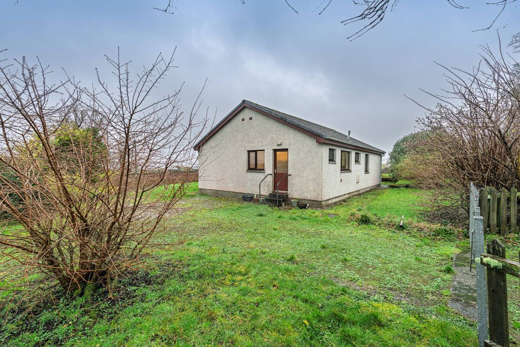 Property photo 1 of 43