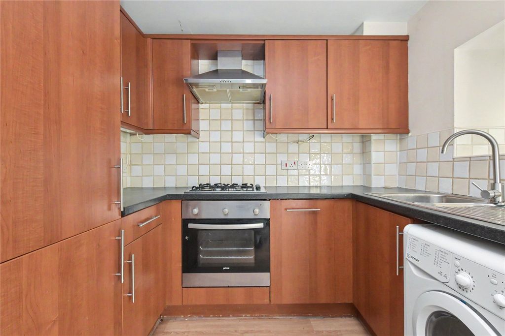 Property photo 3 of 8 Picture No. 07