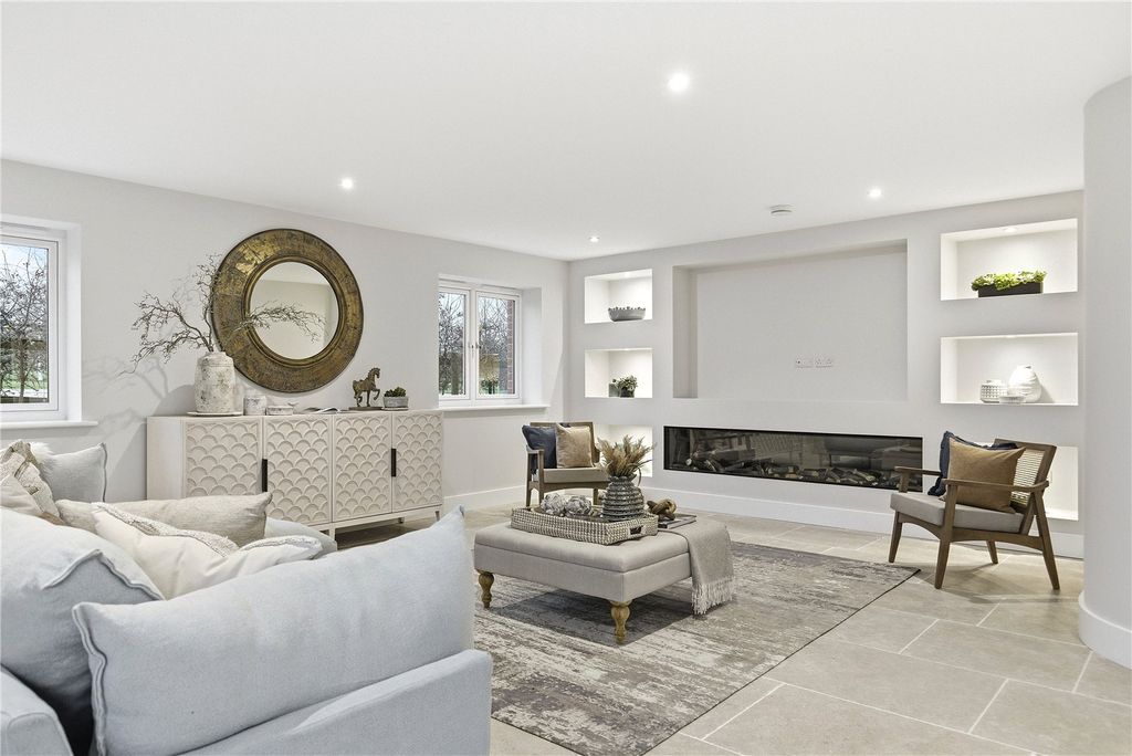 Property photo 3 of 63 Picture No. 86