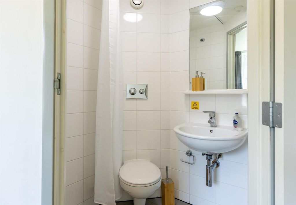 Property photo 3 of 31