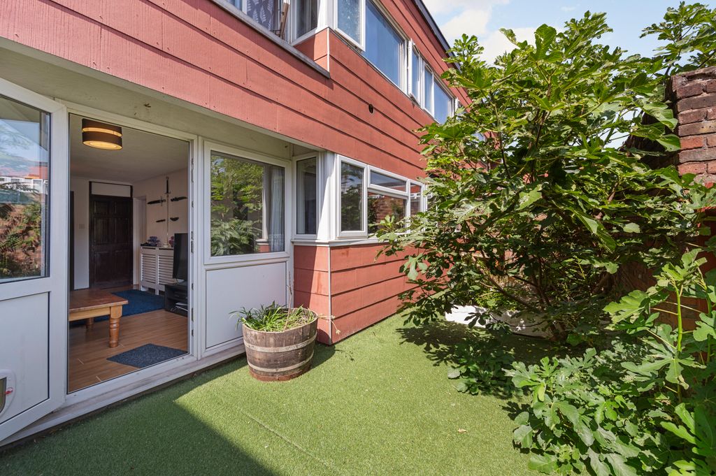 Property photo 1 of 13 Picture No. 07