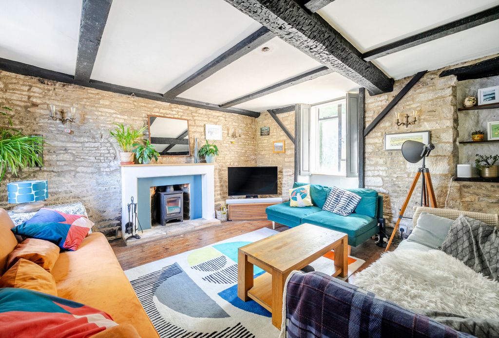 Property photo 3 of 22 1306550-3-6852Cf9...