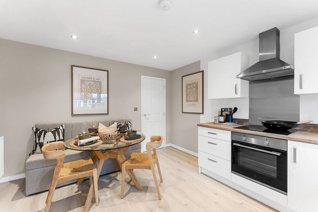 Property photo 3 of 22 Picture No. 09