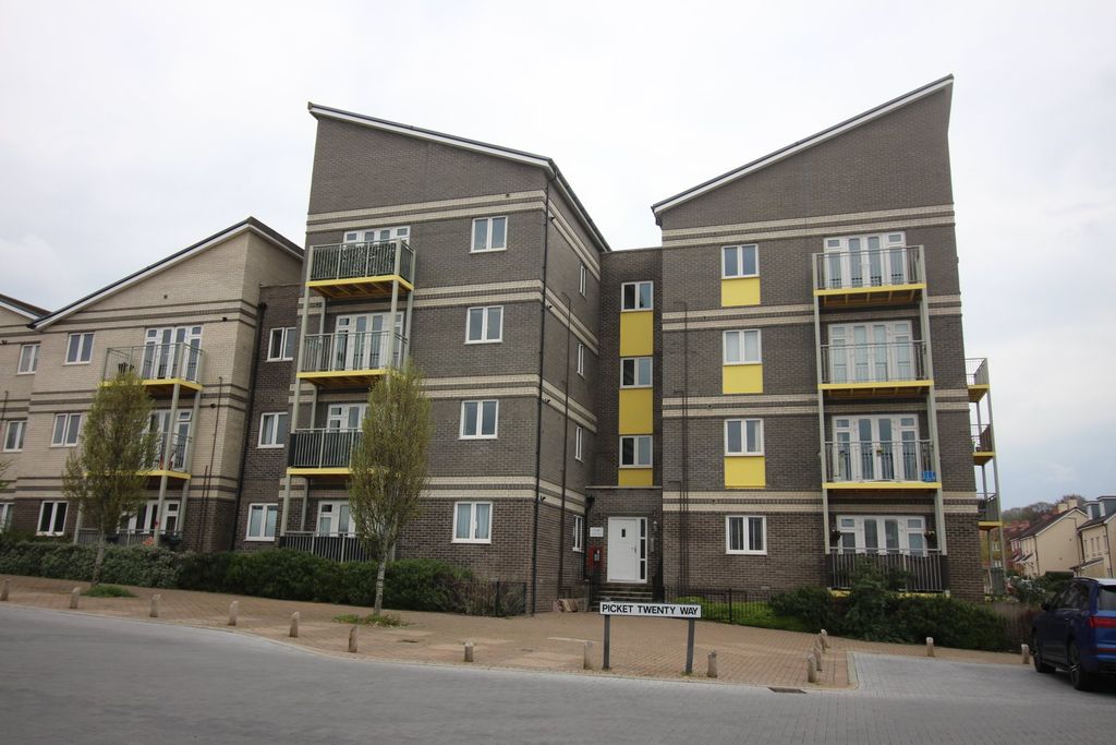 Property photo 1 of 11 Img_0631