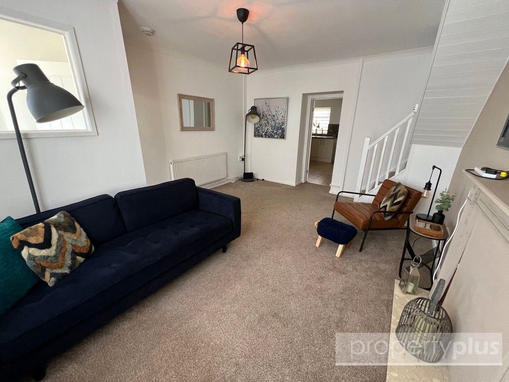 Property photo 2 of 8 Picture No. 05