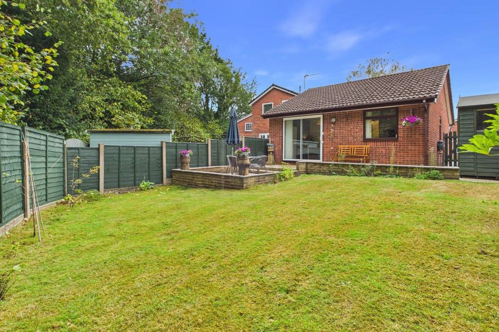Property photo 3 of 15 Garden