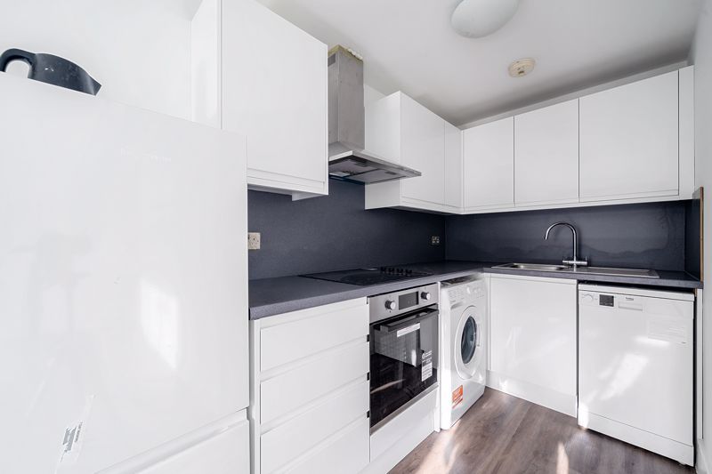 Property photo 2 of 10 Photo 1