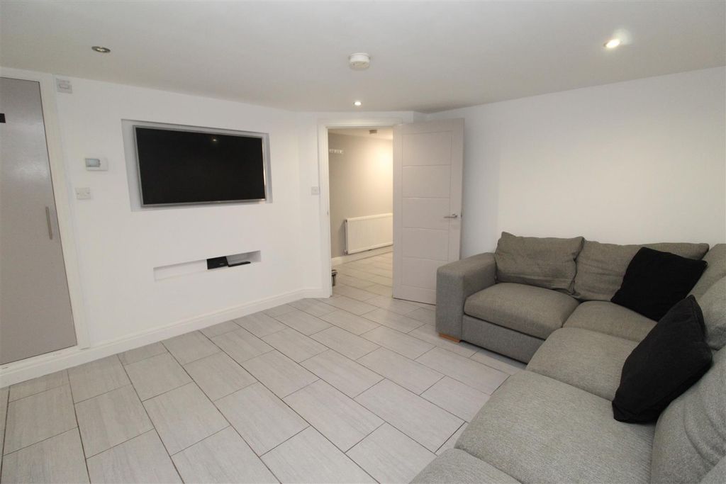 Property photo 3 of 25 Img_6365.Jpg
