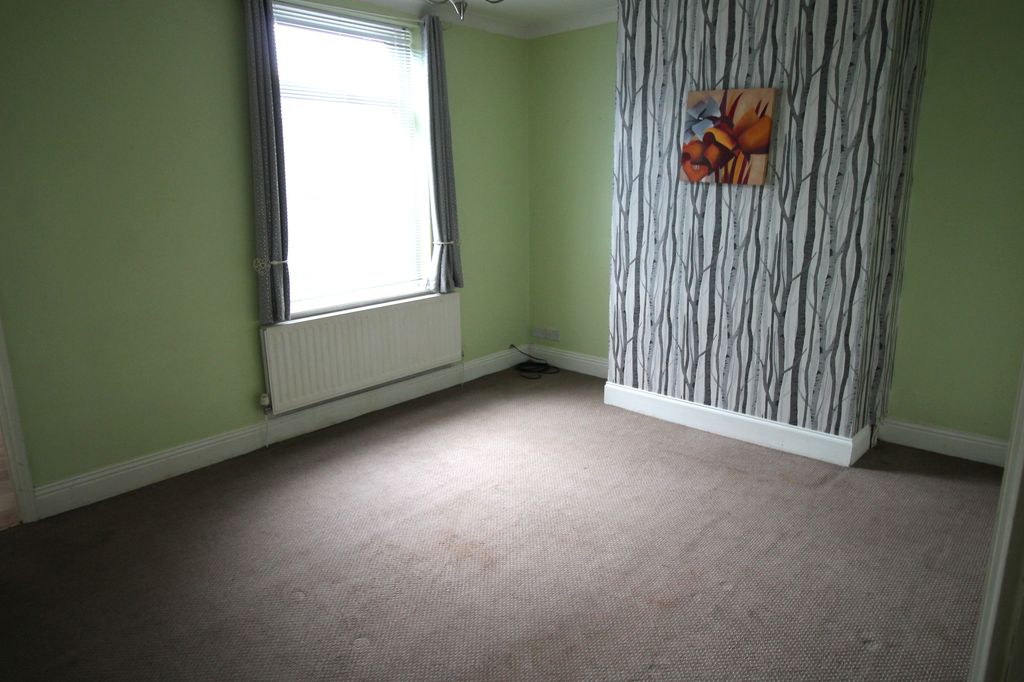 Property photo 3 of 9 Img_1625