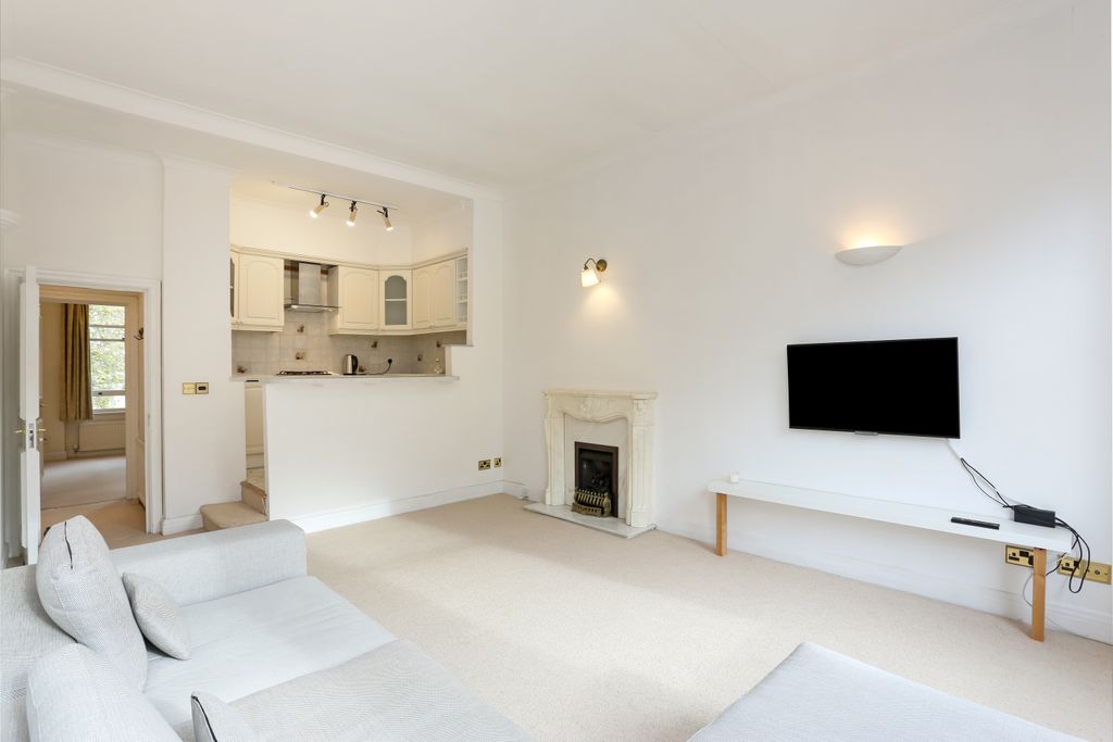 Property photo 2 of 14 4