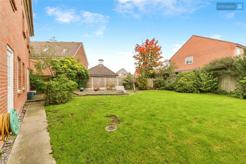 Property photo 2 of 23 Picture No. 30