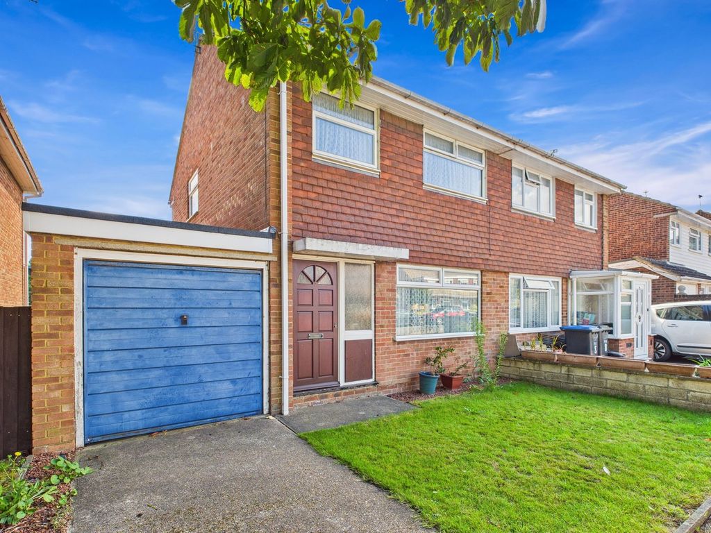 Property photo 1 of 12