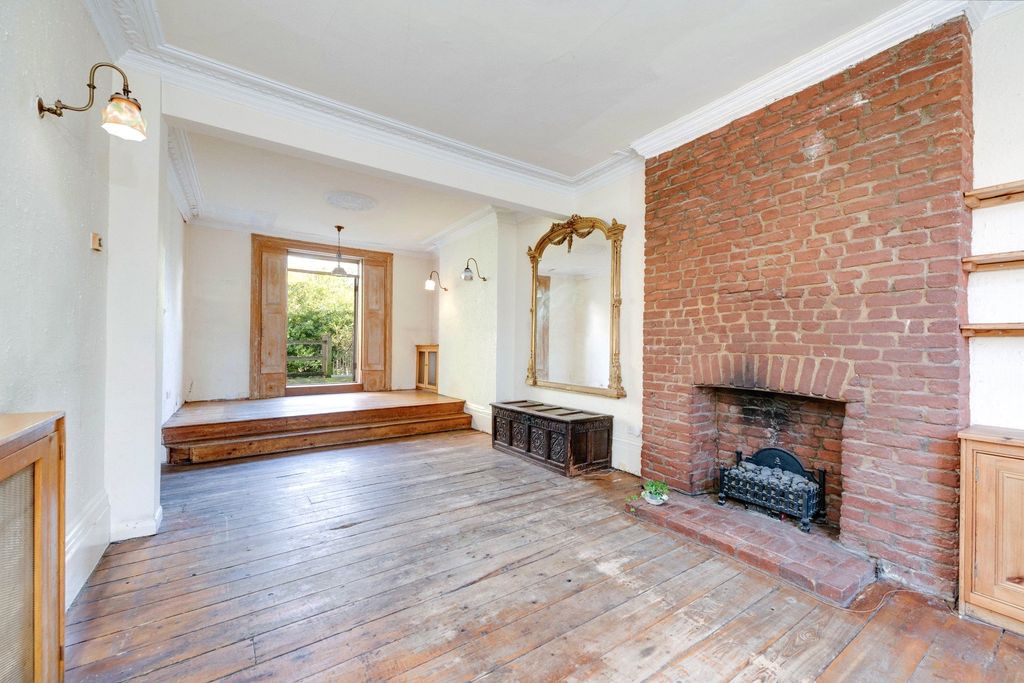 Property photo 2 of 14 Picture No. 07