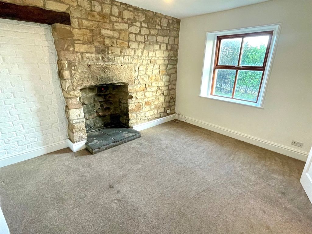 Property photo 2 of 19 Living Room