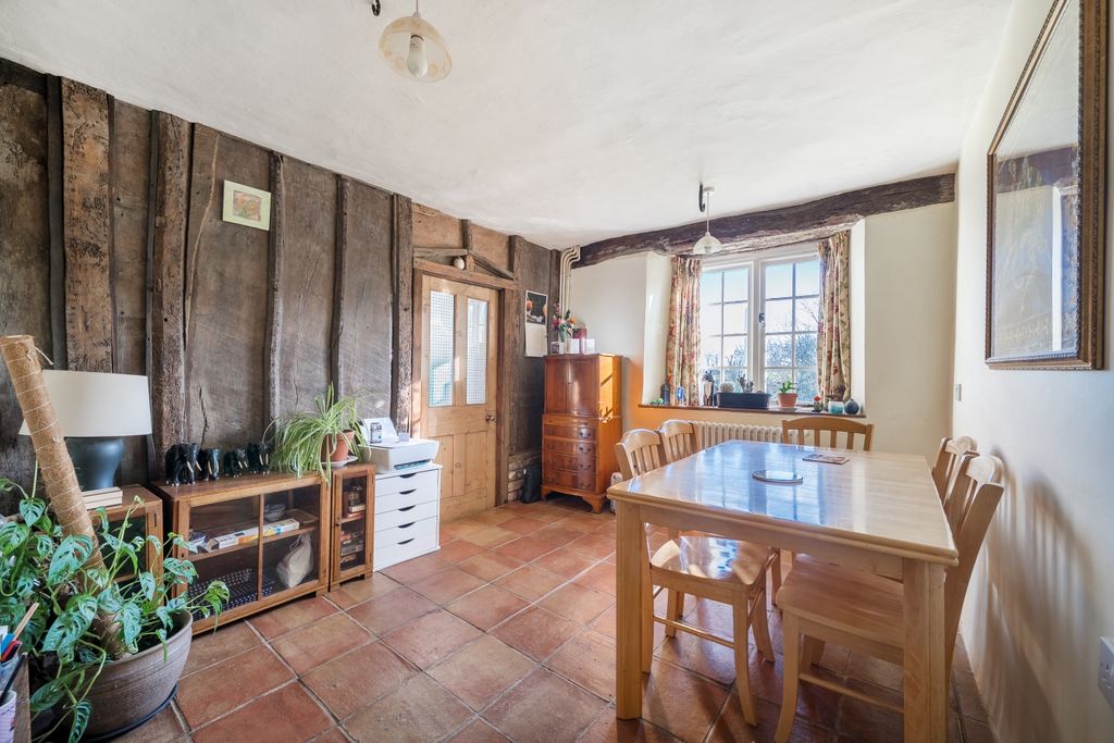 Property photo 3 of 22 1-6920597730218-1383511-6-691F21Eb76742-Arw-1