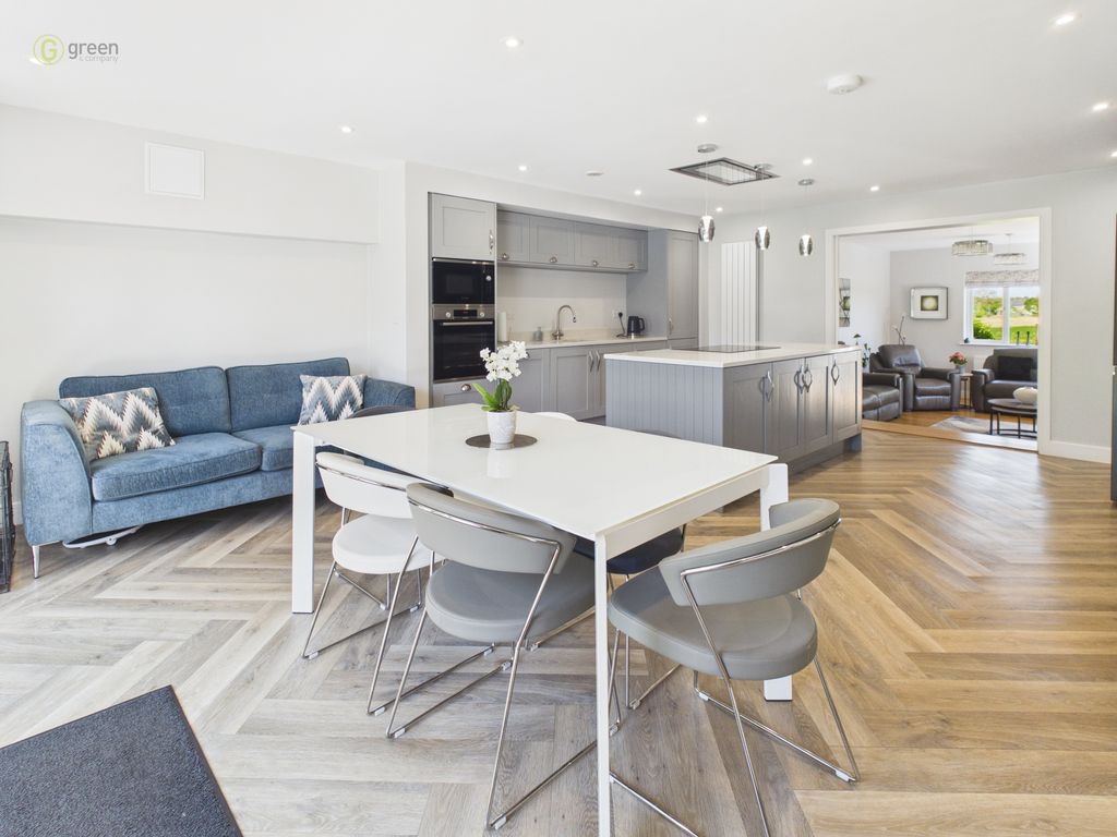 Property photo 3 of 44 A1c58Df48Fd74F81B3F8Ea4214Fadc88100Cam04425G0Pr0407Still027