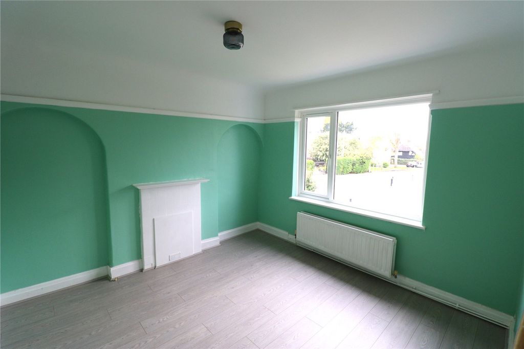 Property photo 3 of 6 Picture No. 06