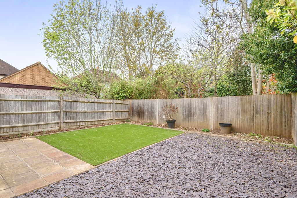 Property photo 3 of 18