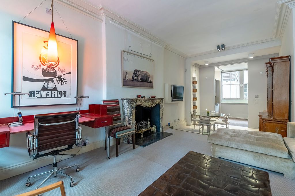 Property photo 3 of 11