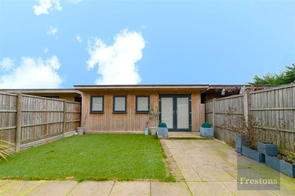 Property photo 3 of 16