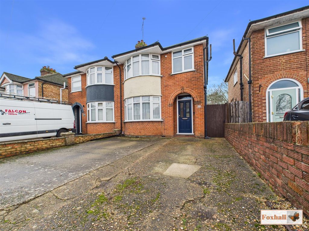 Property photo 1 of 24 Front Garden