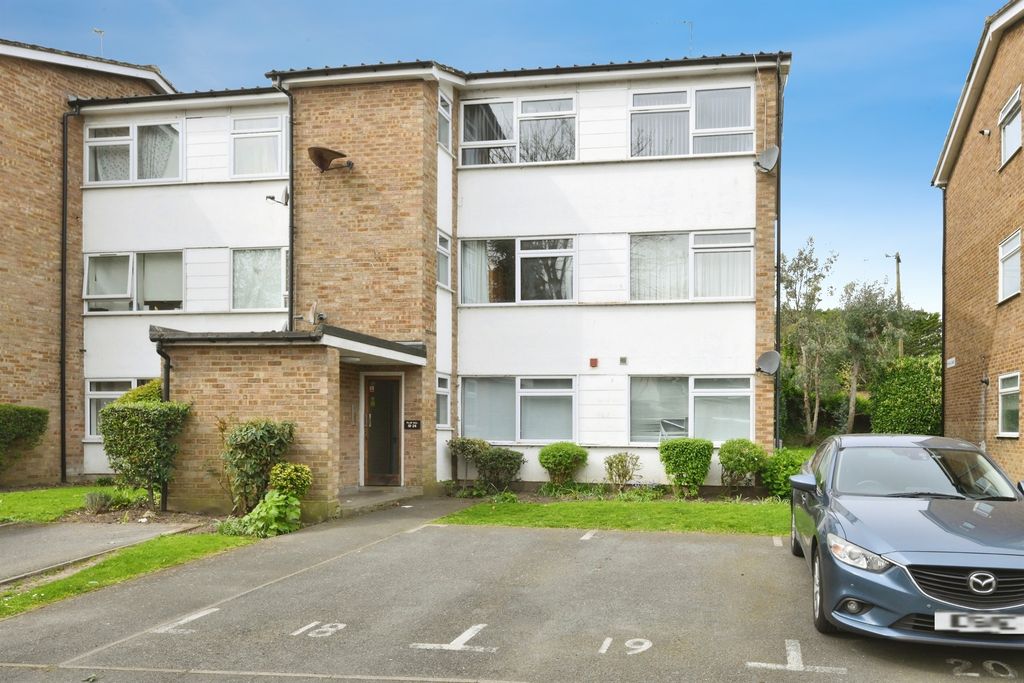 Property photo 3 of 11