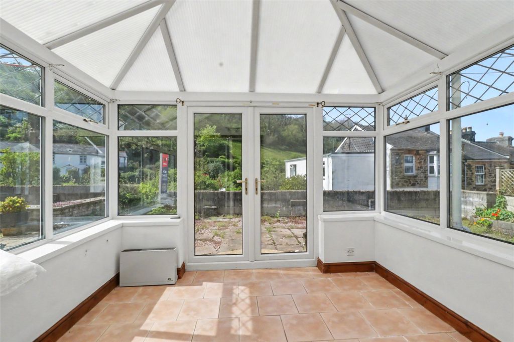 Property photo 3 of 13 3 - Picture No. 51