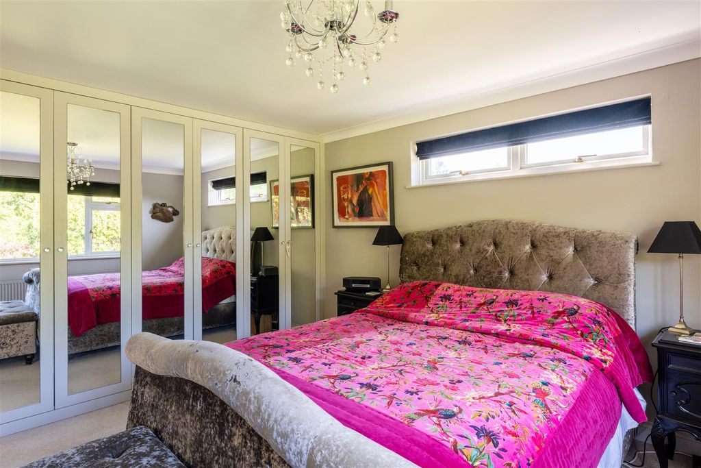 Additional image 18 of 4 bed detached house for saleBeverley Heights, Reigate RH2