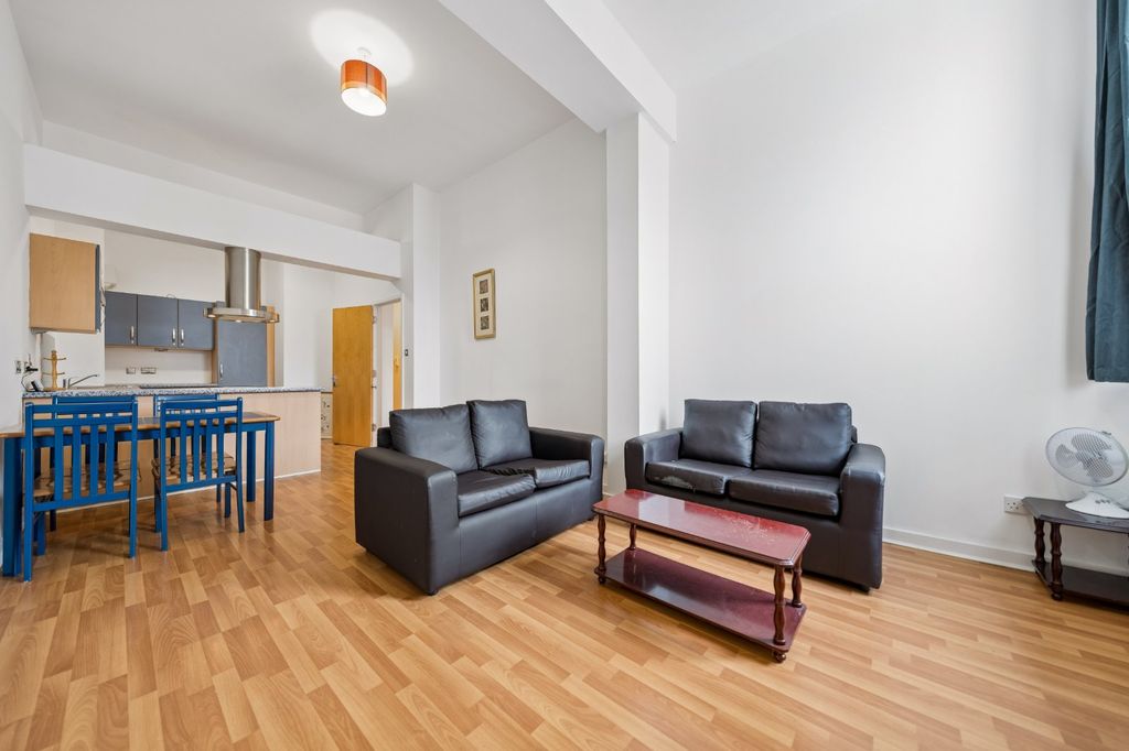 Property photo 3 of 14 Picture No. 03