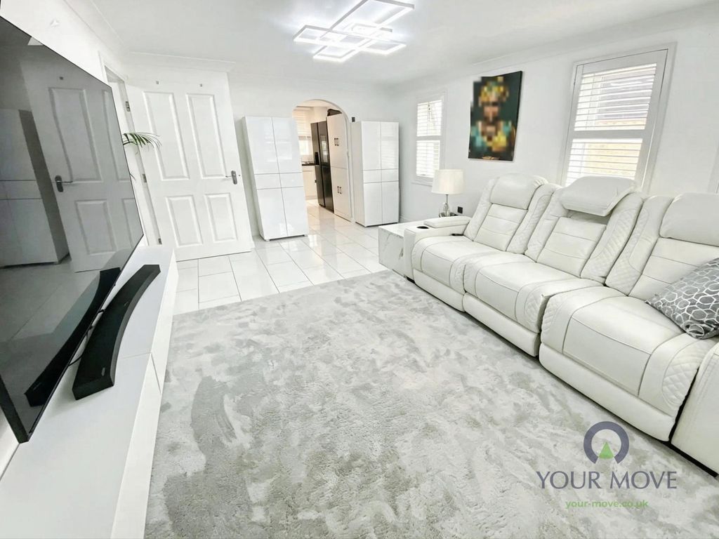 Property photo 2 of 9 Pbox-Img.Jpg