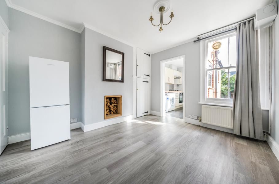 Property photo 2 of 16