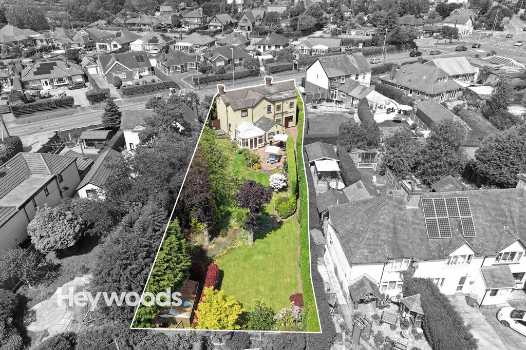 Property photo 1 of 53