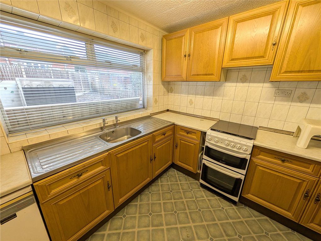 Property photo 3 of 10 Picture No. 22