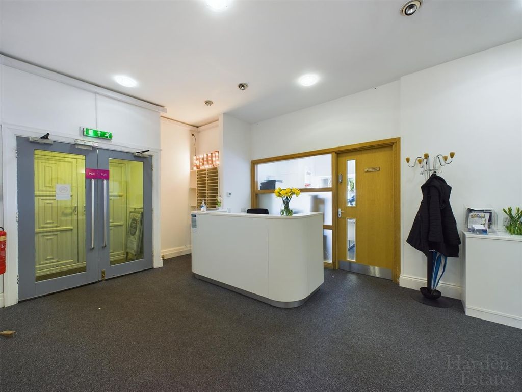 Property photo 3 of 8 Cam02179G0-Pr0137-Still024_Alt.Jpg