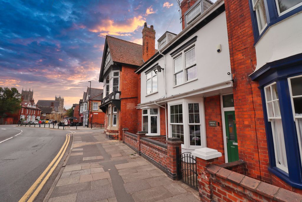 Property photo 1 of 22 Img_8925 (3)