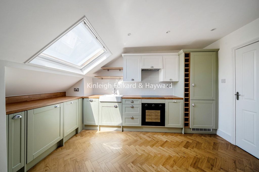 Property photo 3 of 15 Picture No. 20