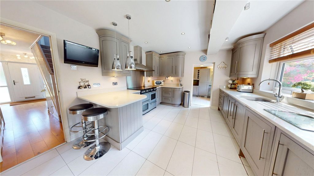 Property photo 3 of 30 Picture No. 03