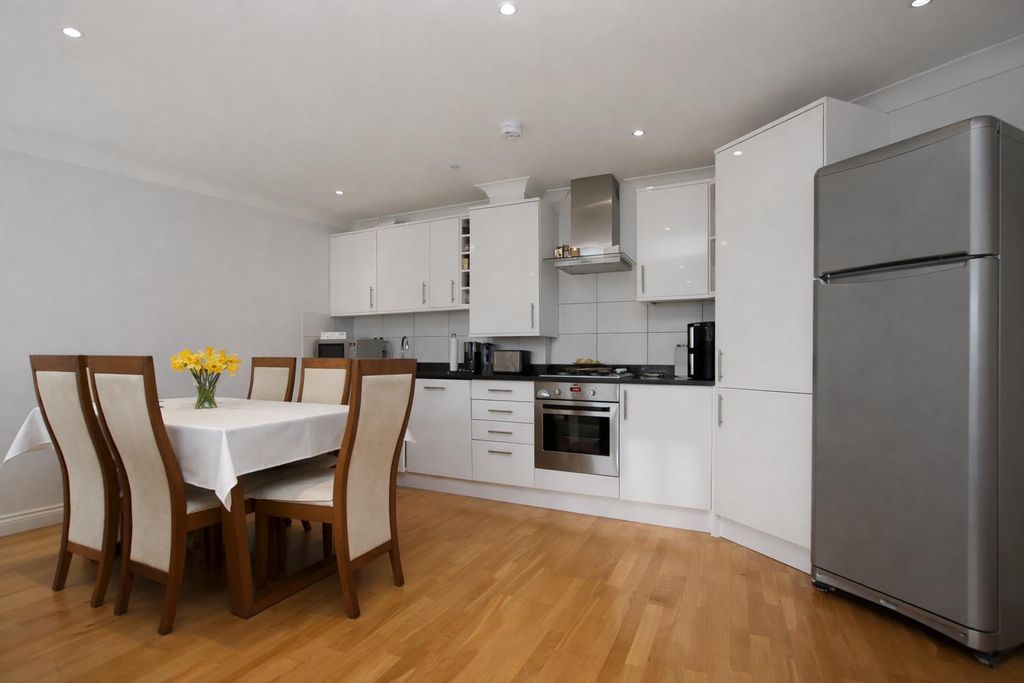 Property photo 2 of 11 Ececc8F9-3F77-4Cbd-A36A-Ddd5Ec76d724.Png