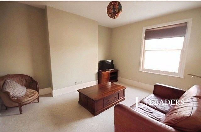 Property photo 2 of 7 Pbox-Img.Jpg
